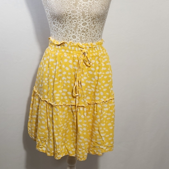 Women's Boho Yellow Tiered Drawstring High Waist Viscose Mini Skirt Size XL - Picture 1 of 13